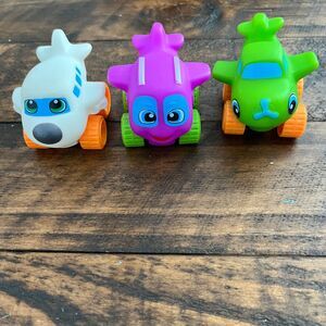 Little airplanes by Spark. Imagine.‎ Create